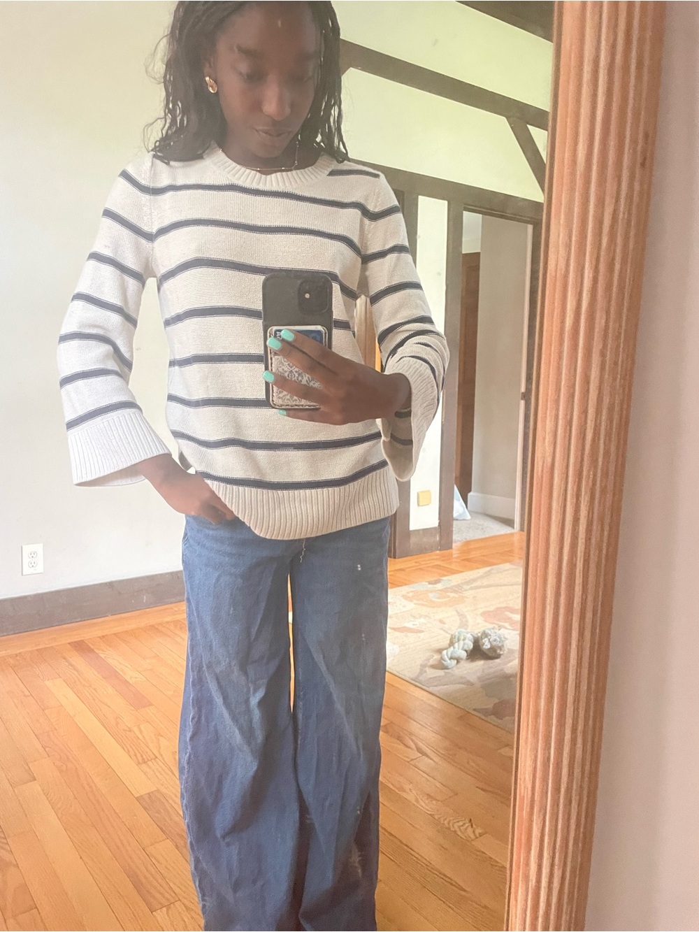 Old Navy White Crewneck Sweater with Navy Stripes - Picture 3 of 3